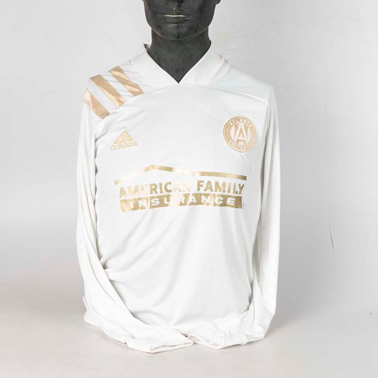 Lote anterior: Camiseta de Atlanta United de la MLS oficial de tienda marca adidas sin número