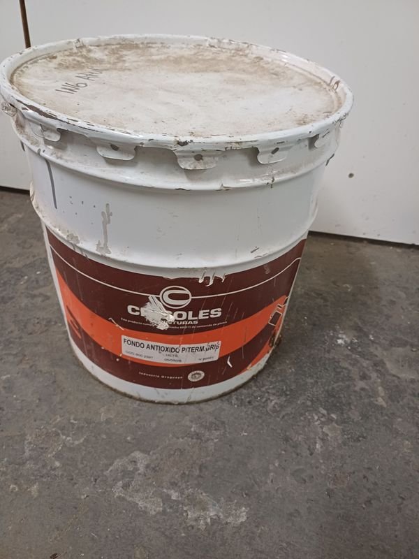 Tarro de Antioxido Gris C/oles 18 Litros Cerrado Hermético Vencido
