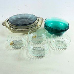 Conjunto de 11 Piezas de Vidrio: Fuente Circular, Platos de Postre y Compoteras - imagen 1