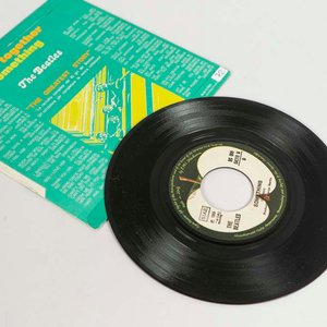 Disco Vinilo Single The Beatles "Come Together" Serie Especial Coleccionistas Apple EMI Italia - imagen 2