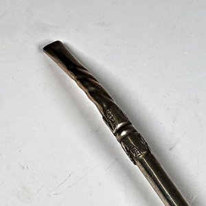 Bombilla Criolla Curva de Plata con Grabados - imagen 3