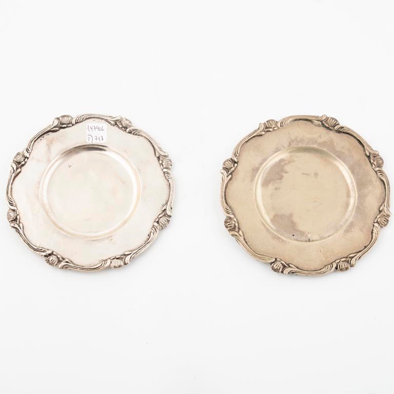 2 Platitos de Plata 925 con Bordes Decorados