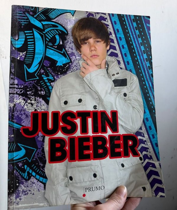 Libro "Justin Bieber" de Prumo