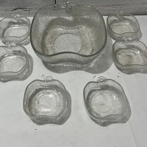 Ponchera y 6 Compoteras de Vidrio Prensado Diseño Manzana - imagen 5