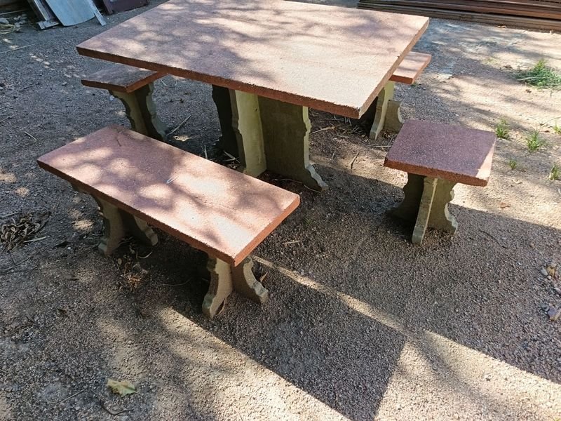 Item 879952 - Image 0