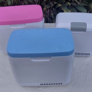 Lote de 3 Mini Heladeras Portátiles (No Funcionan) - imagen 3