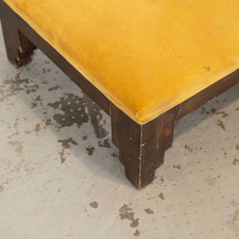 Item 2101836 - Image 1