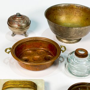Lote de 9 piezas vintage: lámpara, mortero, bombonera y más - imagen 2