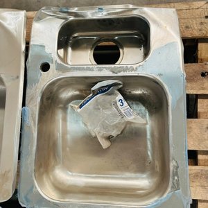 Lote de 3 Bachas de Acero Inoxidable y Papelera de Mesada - imagen 3