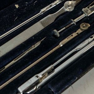 2 Juegos de Compases de Precisión con Estuches Kern - imagen 2
