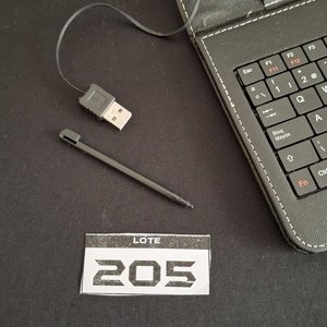 Estuche Protector Universal con Teclado USB para Tablet de 7" a 9" - imagen 4