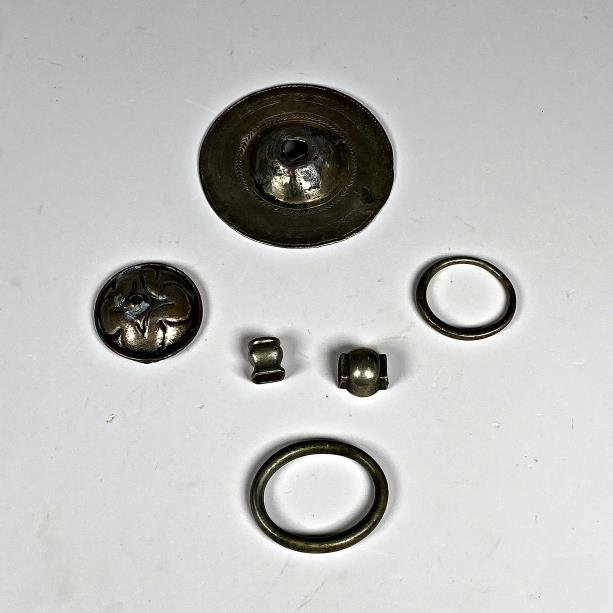 Seis Piezas de Platería Criolla Antigua