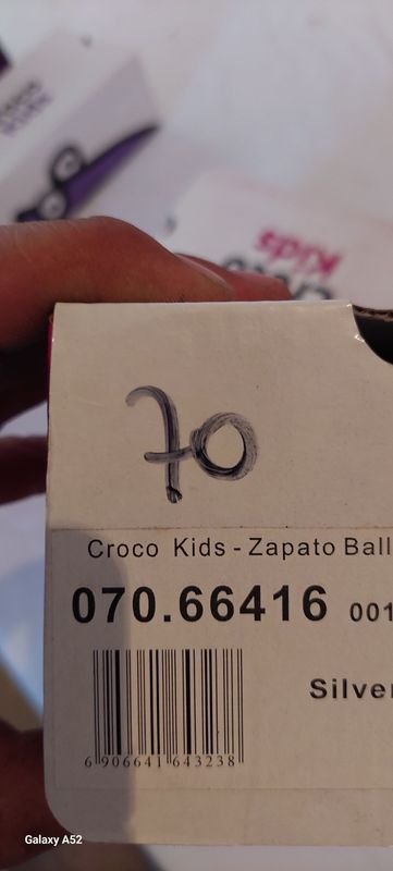 Calzado de mujer en venta - Talle 23 - imagen 5