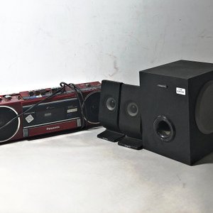 Lote siguiente: Home Theater Panasonic con Parlantes y Casetera
