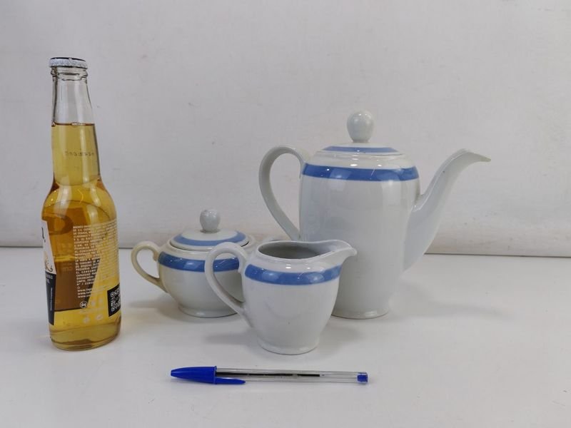 Porcelana Finlandesa - Jarra, Lecherita y Azucarera - imagen 2