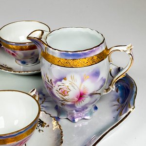 Juego de porcelana para cafe, pocillos, platillos,lechera y bandeja 14 piezas - imagen 4