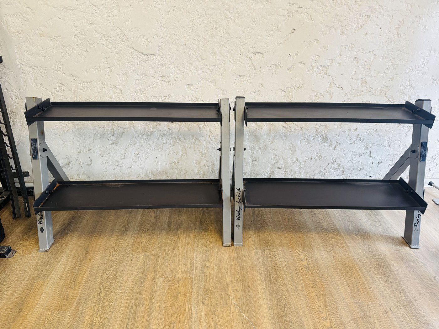 Dos Racks Body-Solid de Dos Niveles para Mancuernas o Pesa Rusas