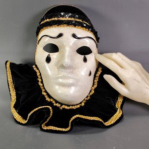 Máscara Pierrot Veneciana Decorativa con Inscripción Interior - 30cm - imagen 8