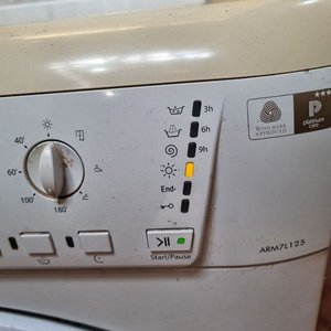 Lavarropas Frontal Ariston ARM7L125 Blanco - imagen 3