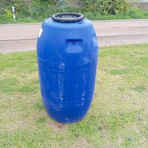 Lote anterior: Tanque de Plástico Azul 200 Litros con Tapa Negra