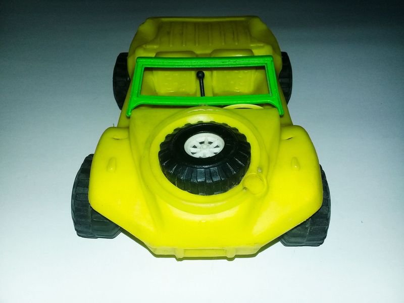 Lote anterior: Juguete de coche grande de plástico