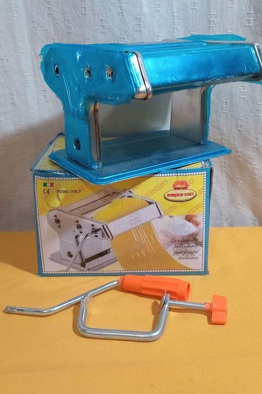 Máquina de pasta manual en caja - imagen 1