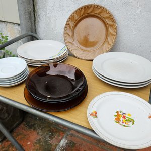 Lote de Platos y Platillos de Loza y Vidrio - imagen 3