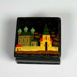 Caja laca rusa decorada 6 x 6 cm - imagen 3