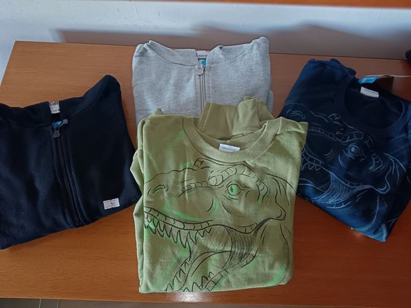 Camperas y buzos de algodón para varones - imagen 3