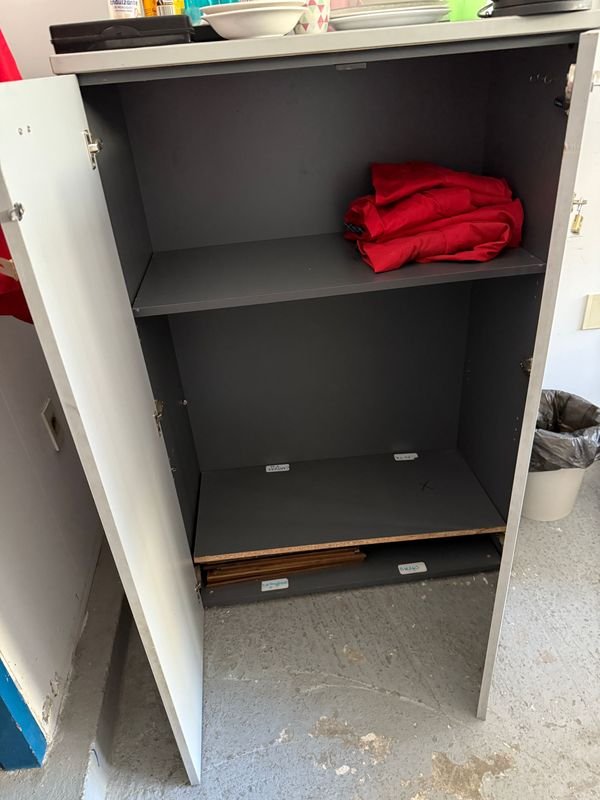 Item 890987 - Image 1