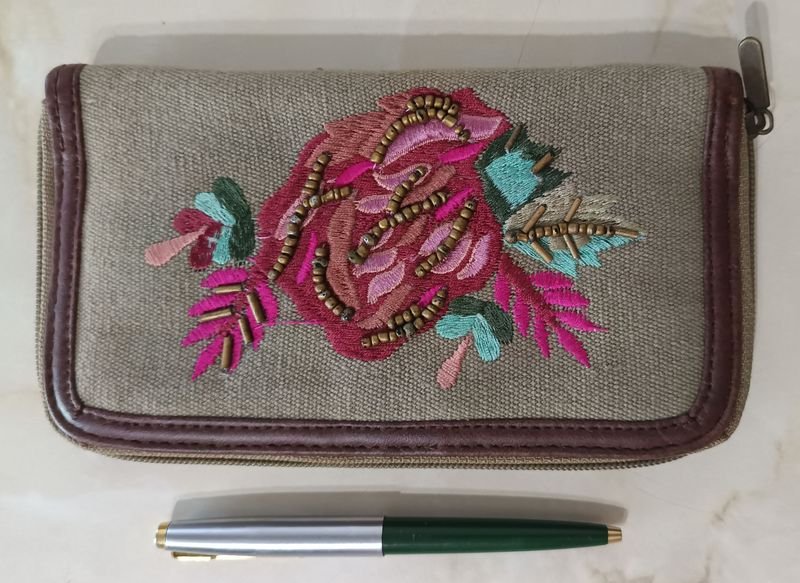 Item 861712 - Image 0