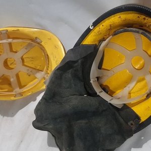 2 Cascos de Obra Amarillos para Construcción - imagen 3