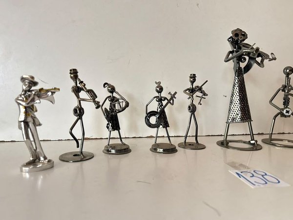Adornos de Metal Pulido: Orquesta Sinfónica con 9 Figuras - imagen 1