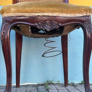 Par de Sillas Clásicas Estilo Francés con Estructura de Madera y Esterilla - imagen 3