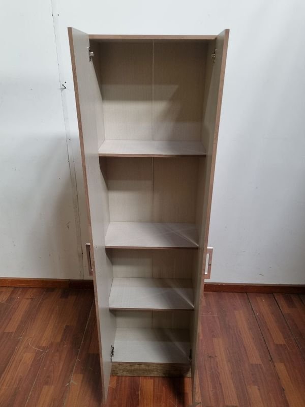Ropero Placard Multiuso en Madera con Tamaño Grande - imagen 5