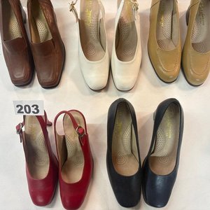 Lote anterior: Lote de 5 Pares de Calzado de Cuero Artesanal para Dama