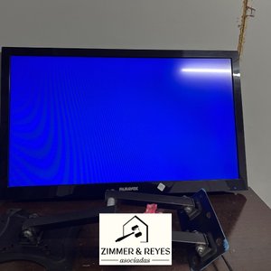Televisor Panavox de 32 Pulgadas con Soporte de Pared - imagen 3