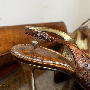 Zapato y Cartera de Charol Marrón Claro Luz Da Lua Talle 36 - imagen 2