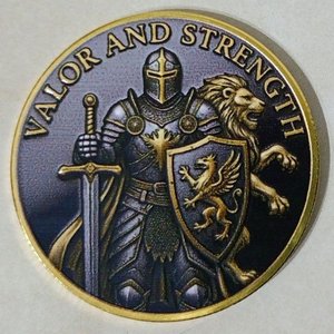 Moneda Conmemorativa Medieval Caballero León "Valor and Strength" - imagen 1