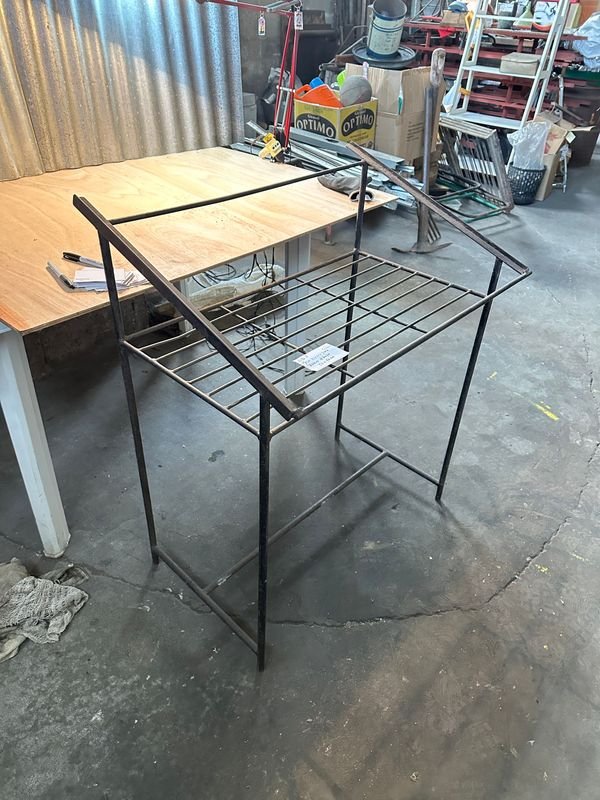 Mesa para dibujo en Hierro 1/2 whatman - imagen 1