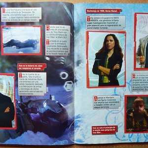 Álbum de Figuritas Iron Man 3 Marvel Panini 2013 con 127 Figuras - imagen 4