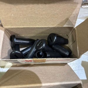 Broches y Agarra-hojas para Tapizados Varios - Marca Würth - imagen 4