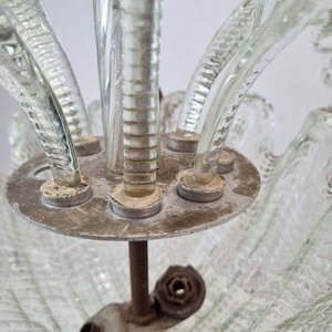 Araña de Cristal Transparente con Hojas Decorativas Caladas - imagen 2