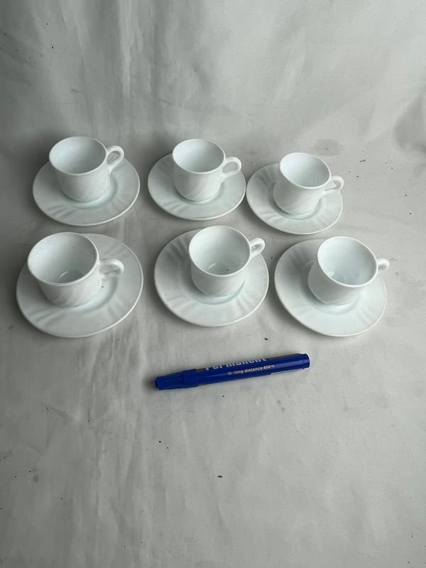 Tazas de café cerámicas blancas con tapa - imagen 3