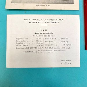 2 Postales Antiguas Aviones Militares Argentinos: Mentor B. 45 y Escuadrilla I.A. 35 - imagen 4