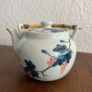 Tetera Asiática con Mango de Bambú y 4 Tazas - imagen 3