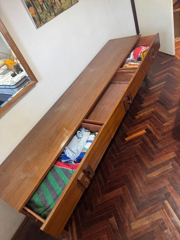 Cajonera horizontal de madera Mid-century de excelente calidad - imagen 3