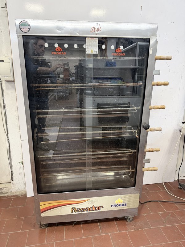 Spiedo Eléctrico a Gas Progas para 30 Pollos con Puertas Corredizas y Ruedas - imagen 1
