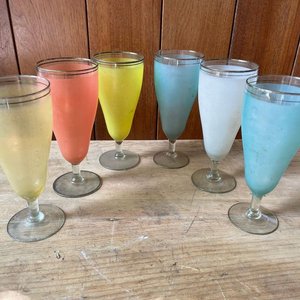 Lote anterior: COPAS DE CRISTAL COLORES VARIOS