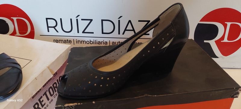Zapatos de tacón alto Ruí Díaz, talla 35 - imagen 3